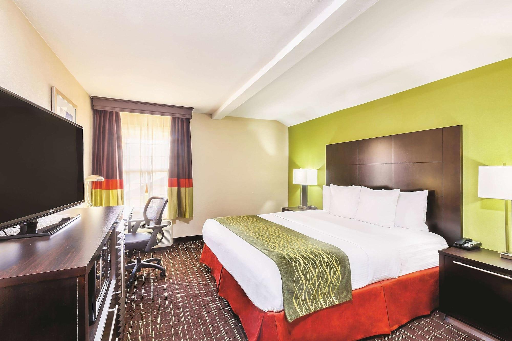 Comfort Inn San Diego Old Town Exterior photo