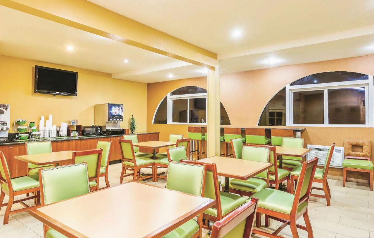 Comfort Inn San Diego Old Town Exterior photo